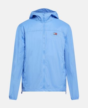 Wind breaker
