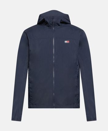 Wind breaker