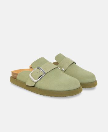 Clogs