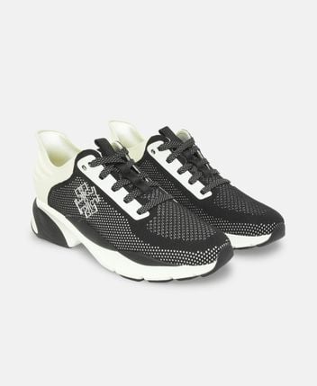 Sneakers Good Luck