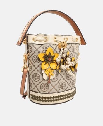 Bucket bag