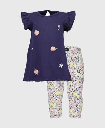 Set of T-shirts and trousers