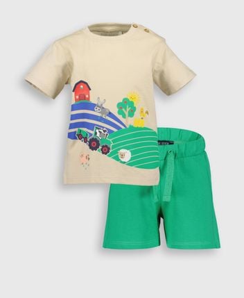 T-shirt and shorts set