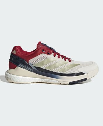 Tennis shoes