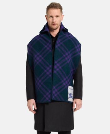 Hooded scarf