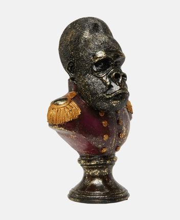 Decorative figure
