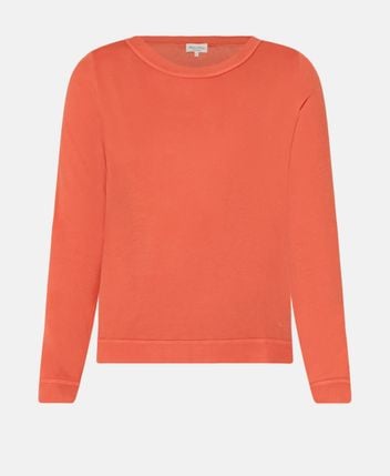Long-sleeved top
