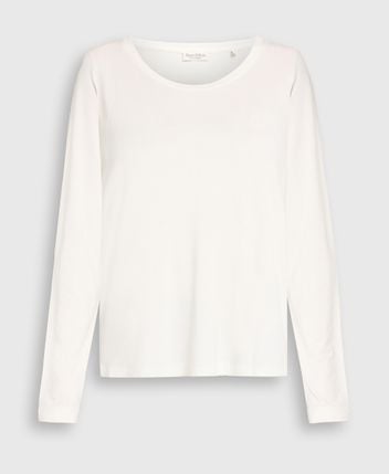 Long-sleeved top