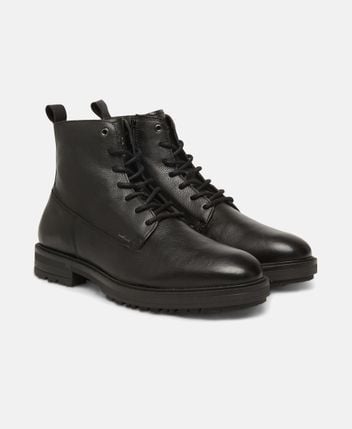 Lace-up ankle boot