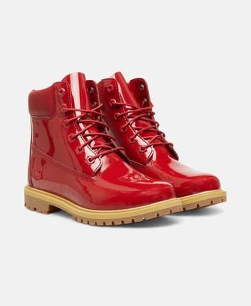 Lace-up ankle boot