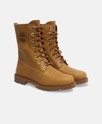 Lace-up ankle boot
