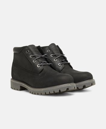 Lace-up ankle boot
