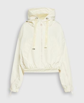 Wind breaker
