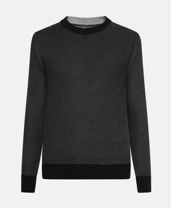 Long-sleeved jumper