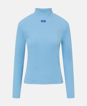 Long-sleeved top