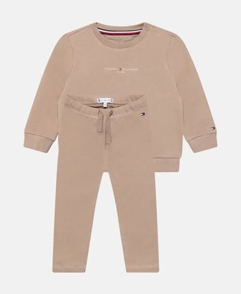 Track suit