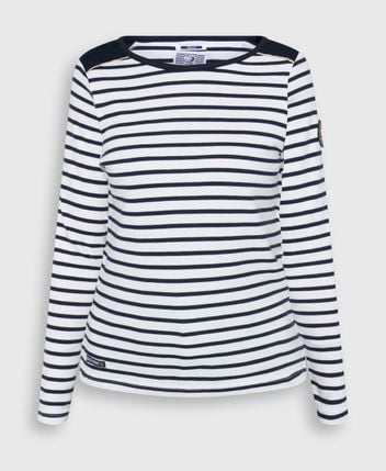 Long-sleeved top