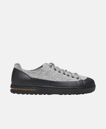 Sneakers Bend Low Dip