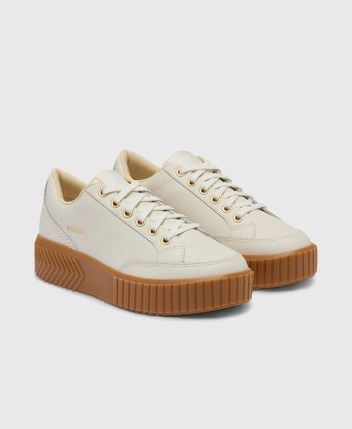 Sneakers Ona Ave™