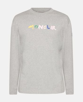 Long-sleeved top