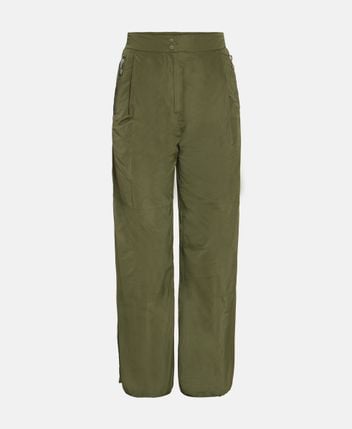 Training pants