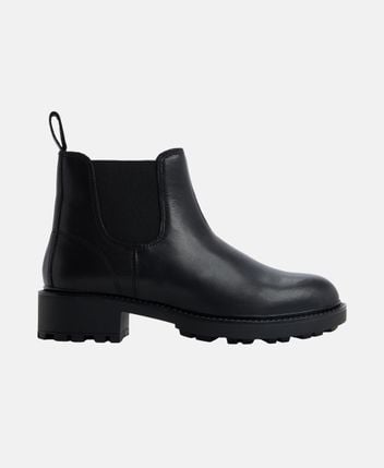 Chelsea boots