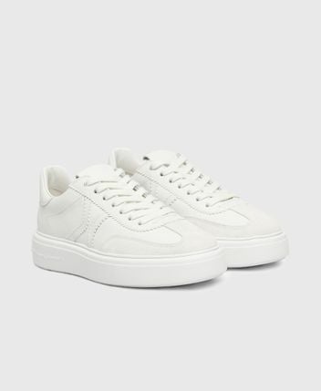 Sneakers Pro