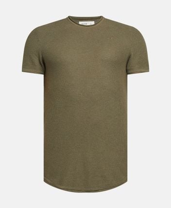 Short-sleeved pullover