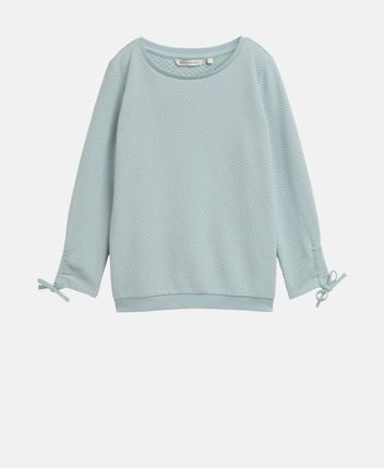 Knitted jumper