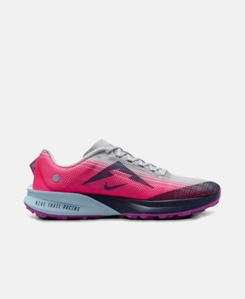 Running shoes Kiger 10