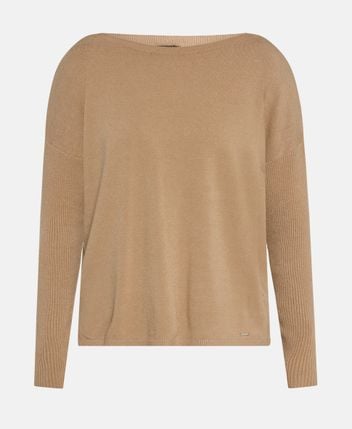 Knitted jumper