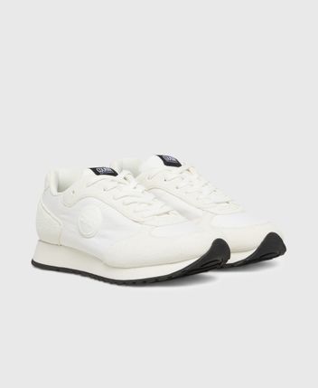Sneakers Travis One