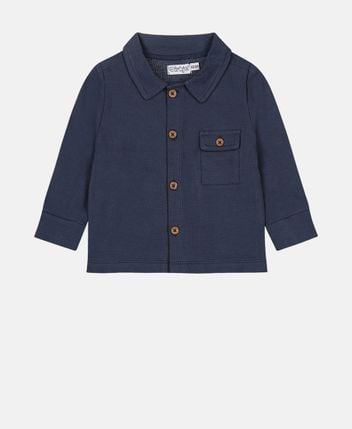 Long-sleeved shirt