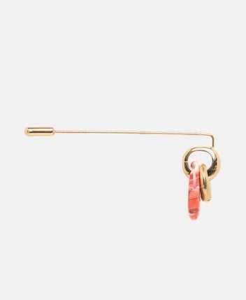 Brooch
