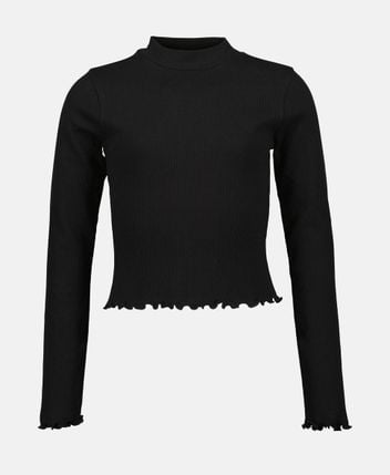 Long-sleeved top