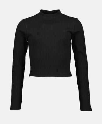 Long-sleeved top