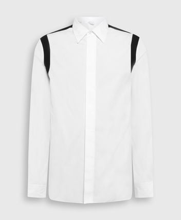 Long-sleeved shirt