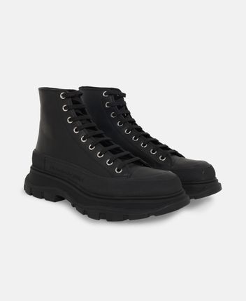 Platform sneakers