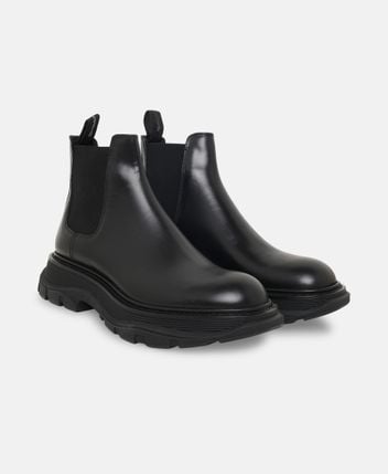 Chelsea boots