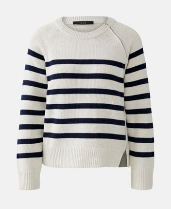 Long-sleeved jumper