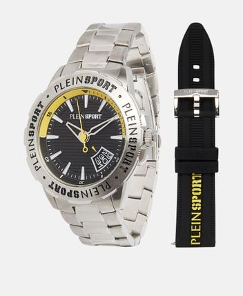 Watch with interchangeable strap