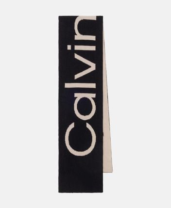 Wool scarf