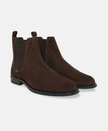 Chelsea boots Corporate