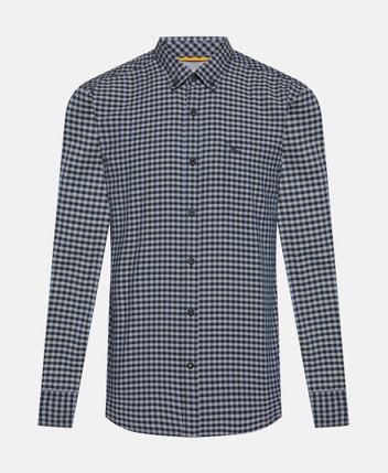Long-sleeved shirt