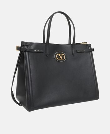 Leather tote bag