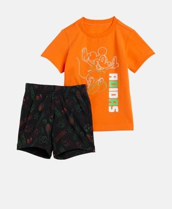 T-shirt and shorts set