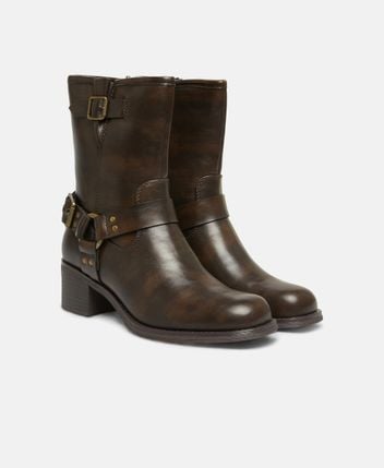 Ankle boots