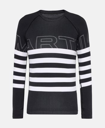 Long-sleeved top