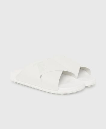Pool shoes