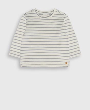 Long-sleeved shirt